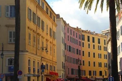 U Nidu - A Ajaccio, Magnifique Appartement 4 Couchages Vue Mer Ajaccio  Exteriér fotografie