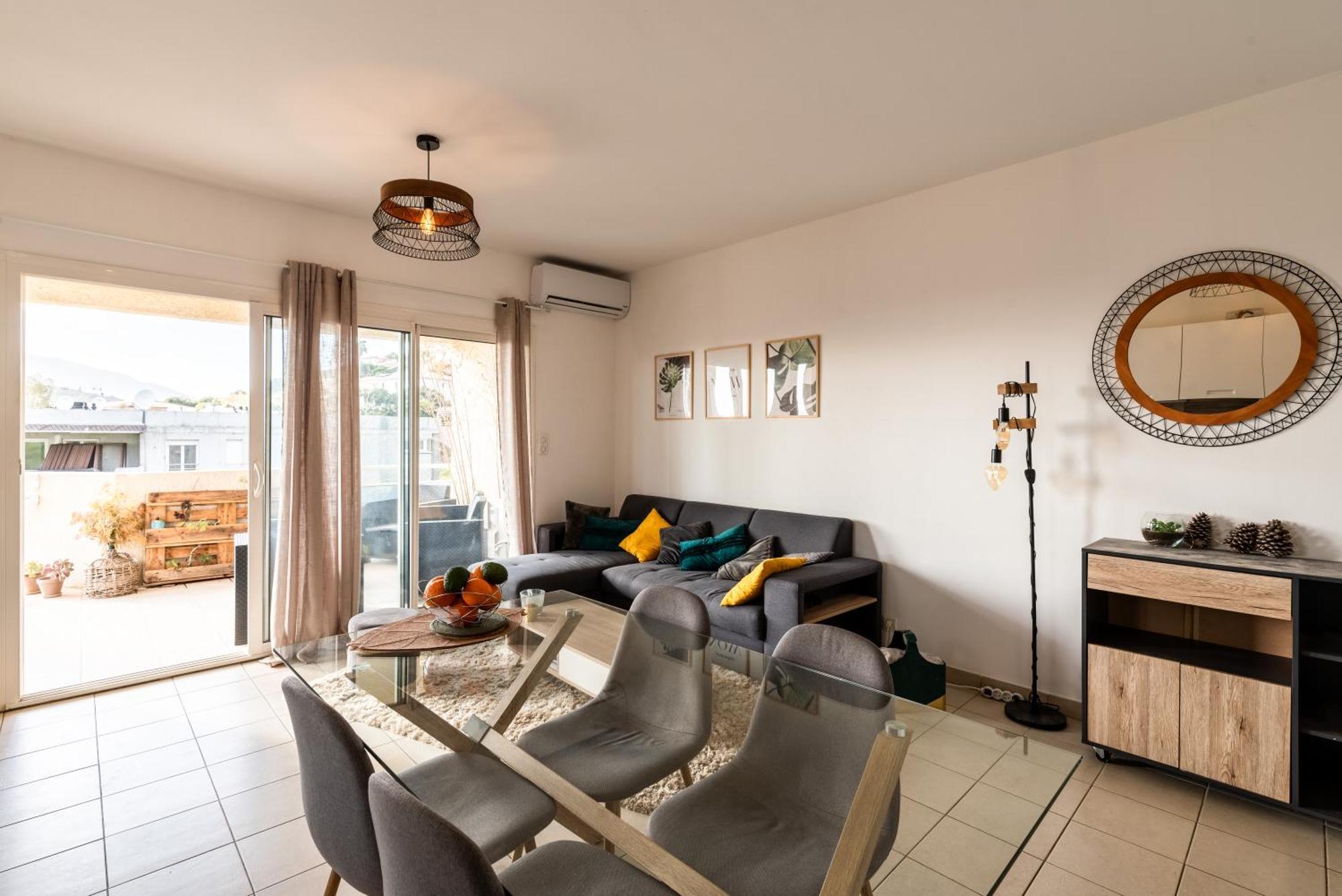 U Nidu - A Ajaccio, Magnifique Appartement 4 Couchages Vue Mer Ajaccio  Exteriér fotografie